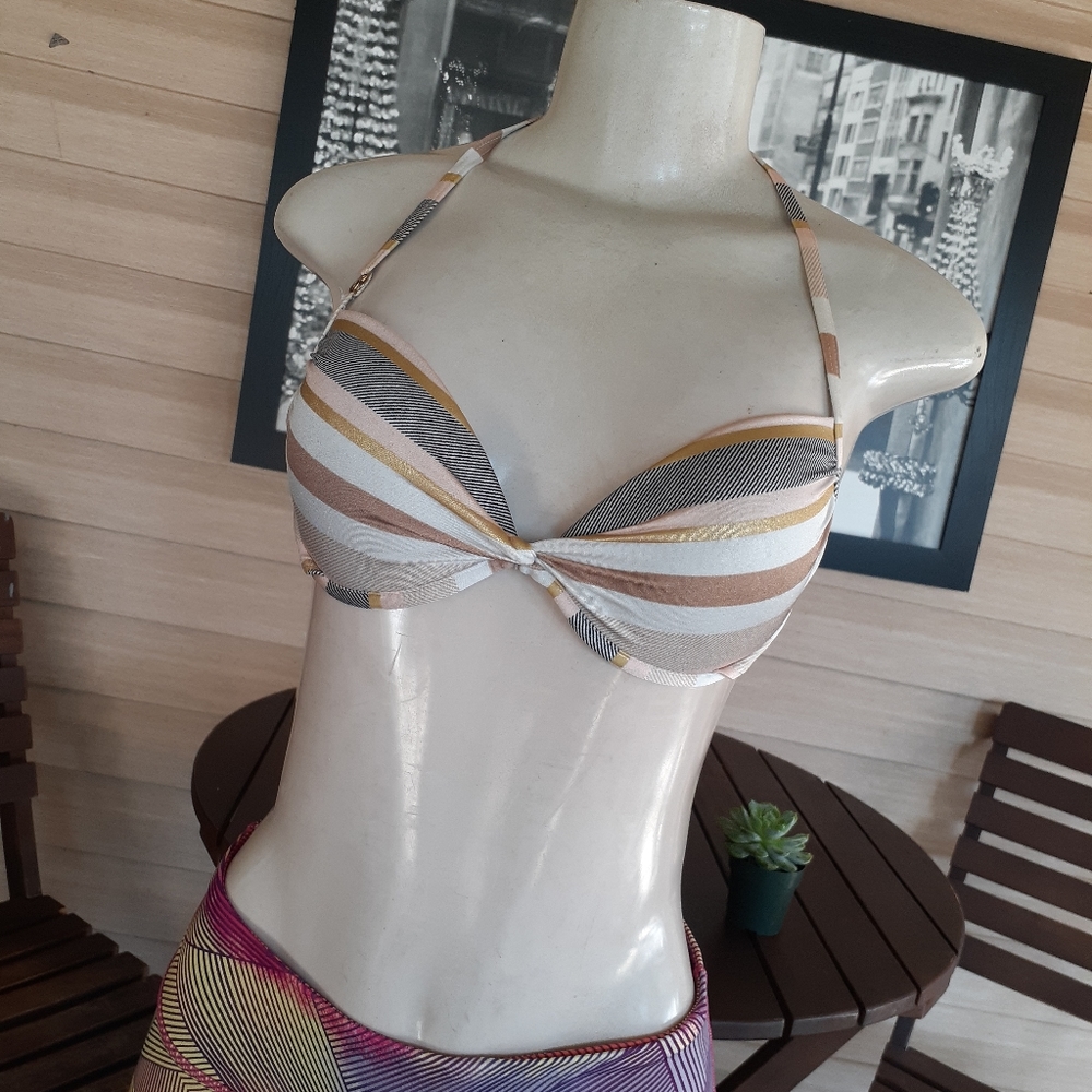 Victoria's Secret Metallic Gold Stripe Bikini Top